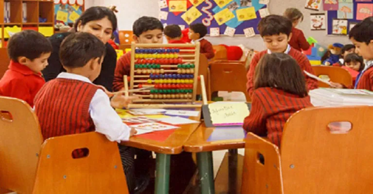Interactive teaching method at GD Goenka CBSE school in North Kolkata